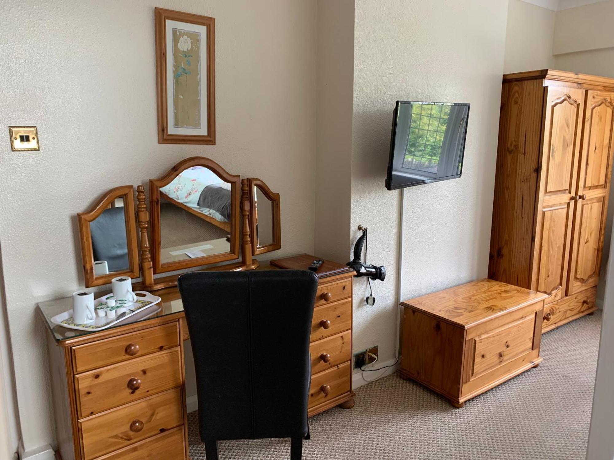 Burleigh House , A Cosy Retreat In Agatha Christie'S Hometown Торки Номер фото