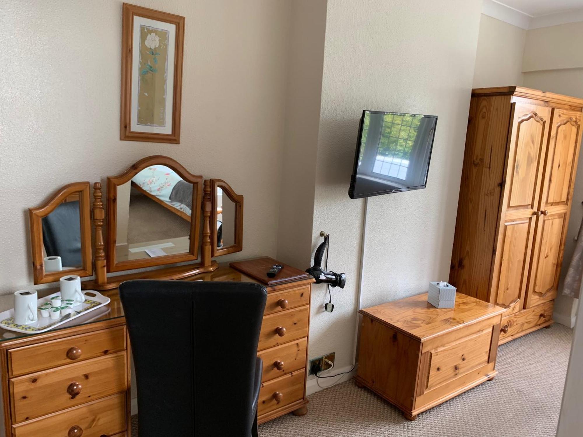 Burleigh House , A Cosy Retreat In Agatha Christie'S Hometown Торки Экстерьер фото